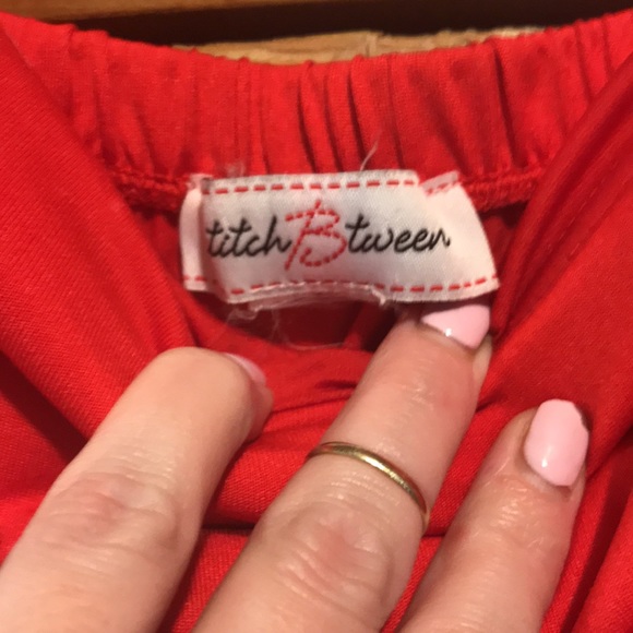 Fun yet elegant Scarlett red strapless jumpsuit with pockets - Picture 4 of 4